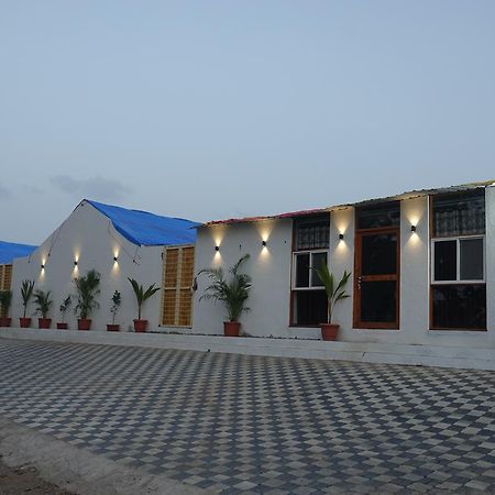 Samudra Resort Nashik Ngoại thất bức ảnh